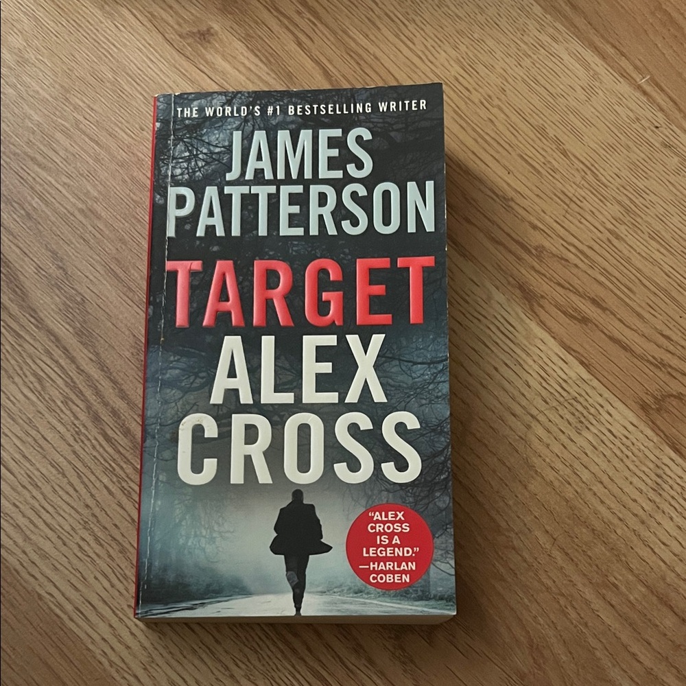 James Patterson ‘Target’ Alex Cross Book - Soft Cover